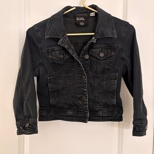 BDG Women's Cropped Black Denim Jacket